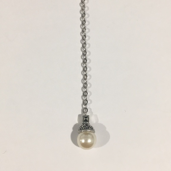 Sterling Silver Vintage Dangling Pearl Necklace - Picture 2 of 7